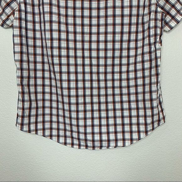 Timberland Size Large Men’s Plaid Short Sleeves Button Down Shirt - Picture 8 of 11